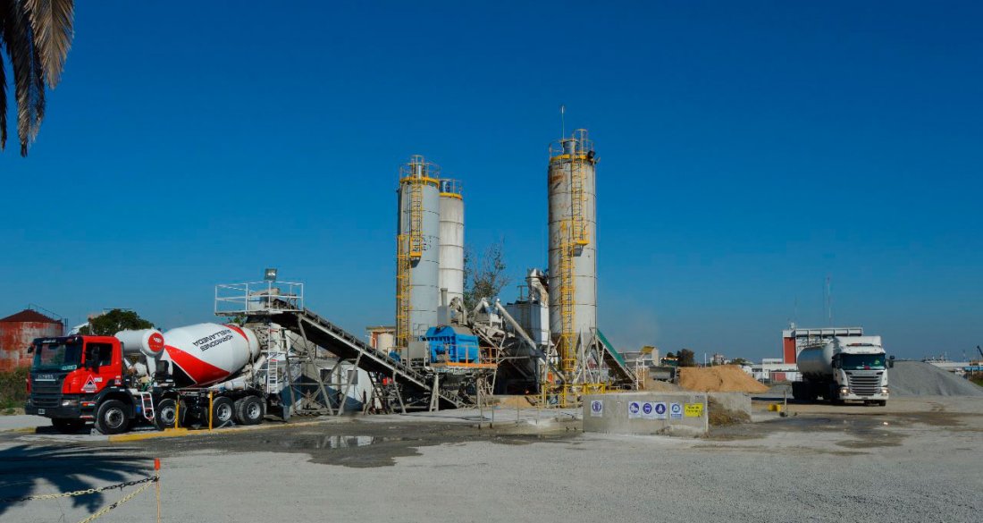 Cementos Avellaneda » Hormigones » Obras » Planta Potabilizadora Aysa Bernal » Planta Potabilizadora Aysa Bernal