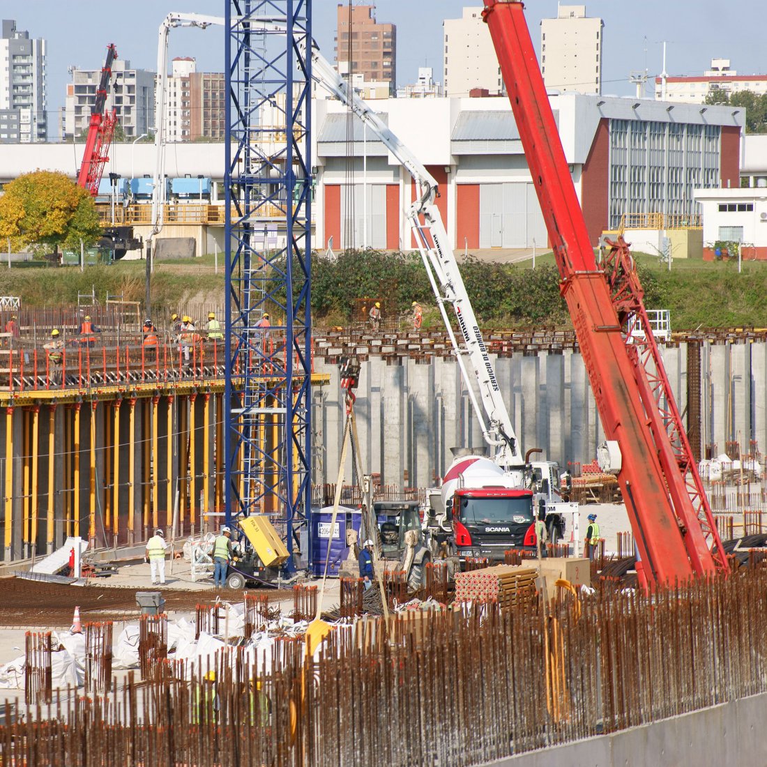 Cementos Avellaneda » Hormigones » Obras » Planta Potabilizadora Aysa Bernal » Planta Potabilizadora Aysa Bernal