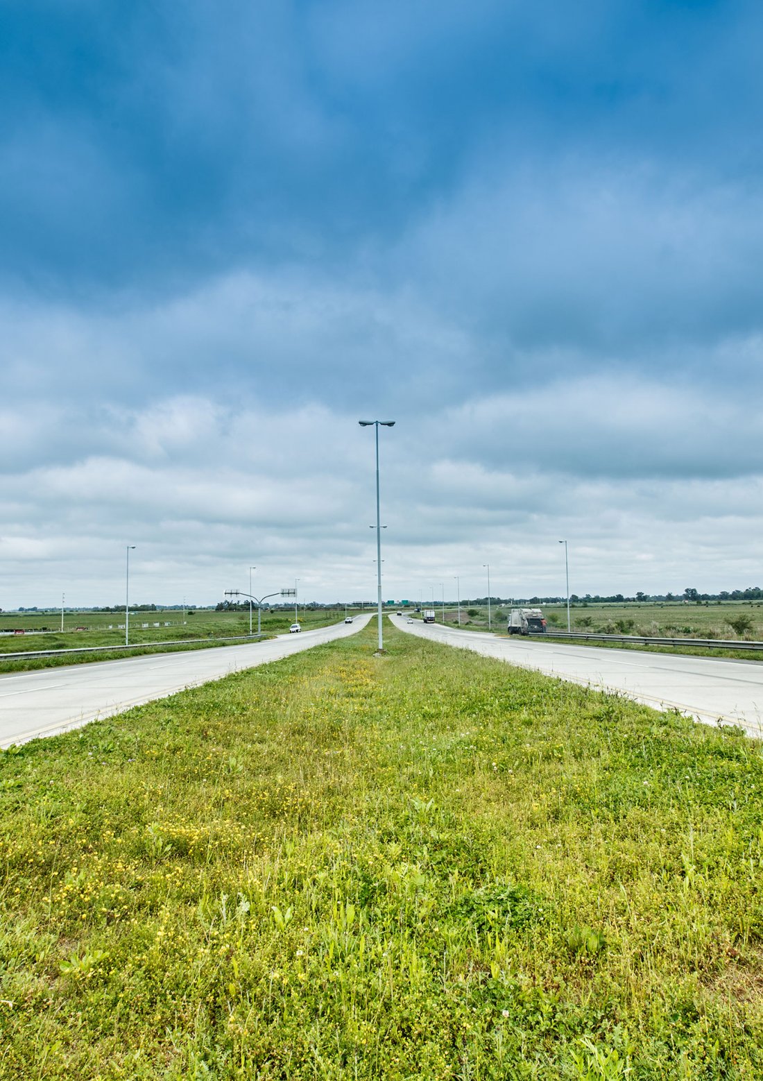 Cementos Avellaneda » Hormigones » Obras » Saneamiento de la Cuenca Arroyo El Gato » Saneamiento de la Cuenca Arroyo El Gato