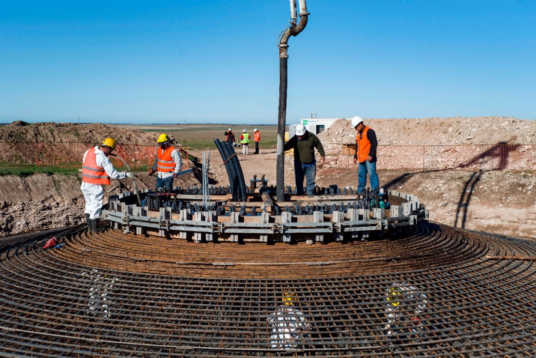 Cementos Avellaneda » Hormigones » Obras » Parque Eólico La Genoveva » Parque Eólico La Genoveva
