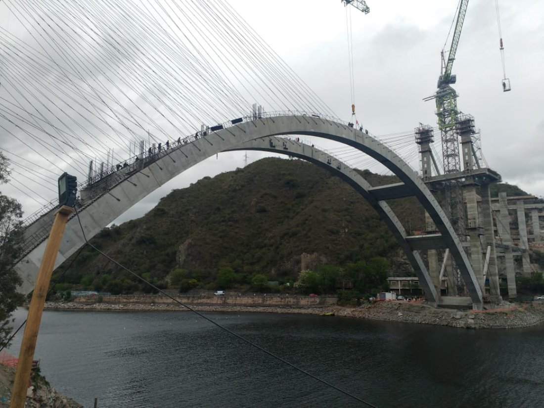Cementos Avellaneda » Obras » Puente Carlos Paz » Puente Carlos Paz