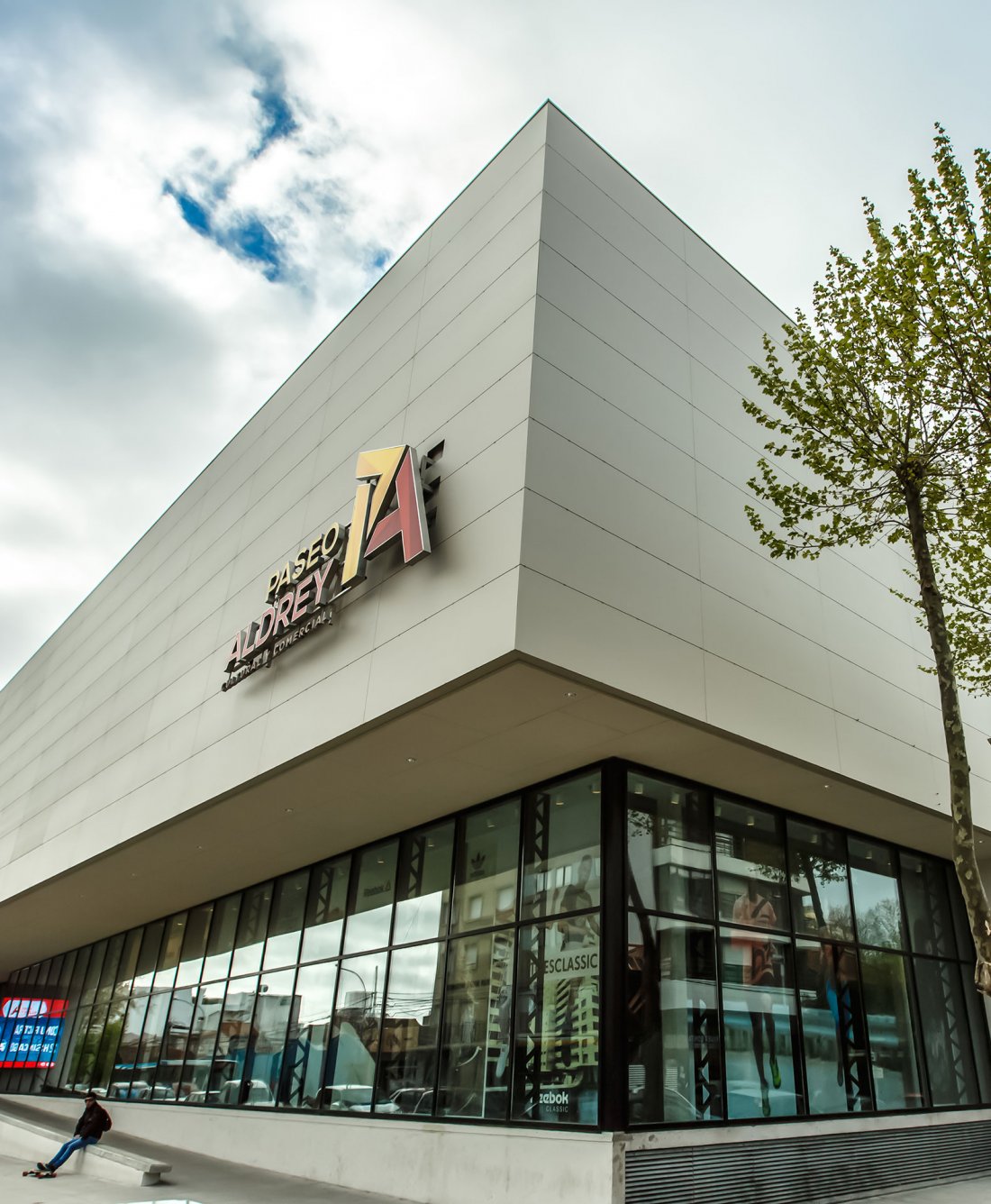 Cementos Avellaneda » Hormigones » Obras » Centro Comercial MDQ » Centro Comercial MDQ