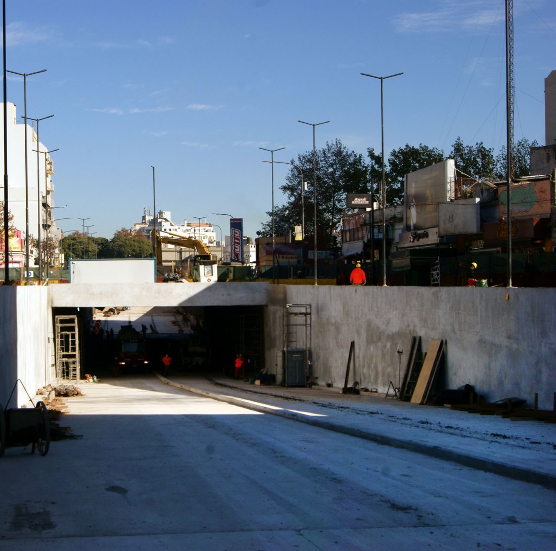 Cementos Avellaneda » Obras » Túnel paso bajo nivel Avda. Dr. R. Balbín » Túnel paso bajo nivel Avda. Dr. R. Balbín